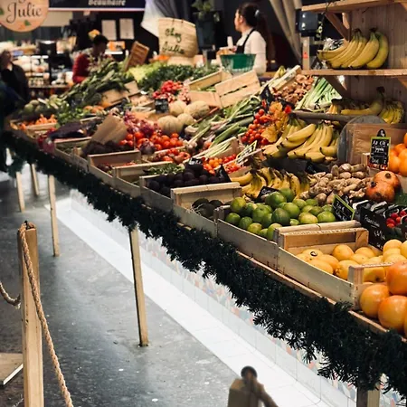 Quiet Cocoon In The Downtown Lägenhet